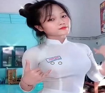 Em gái THPT thủ dâm cực phê - sex Việt Nam